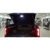 Resim Mercedes X-class Superbox 