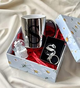 Resim giftmoda Özel Kutulu Gümüş Epoksi Anahtarlık Kupa Ve Mini Melek Kar Küresi Hediye Seti 