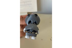 Resim Gri Kedi Sevimli Hareketli Çanta Süsü / Anahtarlık 