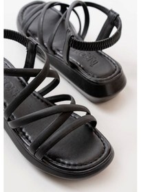 Resim 841-841 Siyah Lastikli Günlük Kadın Sandalet Siyah 