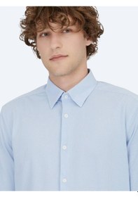 Resim Açık Mavi Çizgili Regular Fit Casual Pamuk Karışımlı Gömlek Açik Mavi 