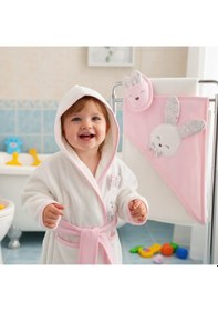 Resim 0-2 Yaş Gaye Kız Bebek Organik Pamuk Nakışlı 4 Parça Bornoz Seti Açık Pembe 