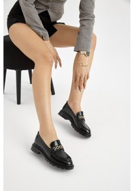 Resim Kalın Poli Taban Zincir Aksesuarlı Kadın Siyah Rugan Günlük Loafer Tbfzlcmc115 Siyah Rugan 