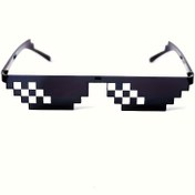 Resim Pixel Art Gözlükler - Retro 8-Bit Parti Aksesuarları, Siyah Pixel Çerçeveli, Hafif PVC Çerçeve, Halloween, Cosplay ve Arcade Temaları İçin - Elektriksiz Fotoğraf Aksesuarı & Kostüm Malzemeleri, Oyuncular ve Temalı Etkinlikler için, Özgün Tasarım, Mozaik Efektli Lensler, Dayanıklı Malzeme, Eğlenceli Estetik, Yeni Yıl ve Parti Malzemeleri 