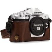 Resim MegaGear MG1350 Olympus OM-D E-M10 Mark III Deri Kamera Çantası 