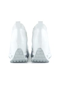 Resim Erkan Saçmacı Tatyana Plus Beyaz Rugan Taşlı Bağcıklı Gizli Dolgu Topuklu Günlük Ayakkabı Beyaz 