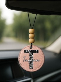 Resim Cekuonline Kişiye Özel İsim Yazılı 1.Sınıf Deri Ahşap Dekorlu Dikiz Aynası Süsü Pudra Pembe - T Harfi 