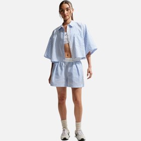 Resim Nike Sportswear Offline Woven Poplin Çizgili Kadın Şort 