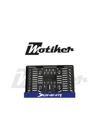 Resim Pleksi Plakalık Lacivert Üstüne Beyaz Dominar Yazılı Tasarımlı Motosiklet Plakalık Modeli 