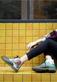 Resim Dogo Kadın Vegan Deri Haki Bilekte Bot - Feel, Heal, Live Tasarım 