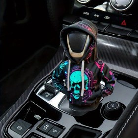 Resim 1 adet Gotik Kafatası Kapüşonlu Vites Kılıfı - Renkli Batik Polyester Toz Geçirmez Araba Aksesuarı, Benzersiz Araba Dekoru, Arkadaşlar İçin Mükemmel Küçük Hediye, Araba İç Dekoru | Araba Süsü | Dayanıklı Vites Kapağı 
