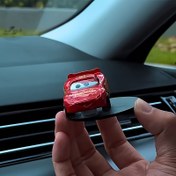 Resim IP Disney Lightning McQueen Araba Dekorasyonu, Havalı Moda İç Dekor Seti, Yaratıcı Taban + Araç Gösterge Paneli Süsü - 1 Adet 