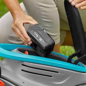 Resim Gardena 14632-20 Akülü Çim Biçme Makinesi PowerMax 32/18V P4A Set 
