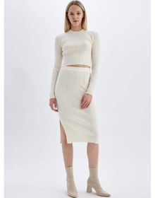 Resim Defacto Coool Slim Fit Dar Kesim Basic Düz Yırtmaçlı Triko Midi Etek A2058AX24AUBG303 Bej 