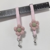 Resim 2 adet Ayarlanabilir Pembe Peluş Çiçekli Kedi Kemerleri, Çan ile - Yumuşak Naylon, Sevimli Kedi ve Köpek Kemerleri, Yeşil Yaprak Tasarımı, Küçük Evcil Hayvanlar için Rahat Uyum, Kedi Kemerleri 