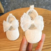 Resim Bebek Kız İlk Kommünasyon Ayakkabıları - Yumuşak Kayma Mary Jane ile Çiçek ve Kurdele Nakış, Kaymaz Kauçuk Taban, Bahar/Sonbahar Rahat Giyim İçin Beyaz ve Pembe Seçenekler, Bebek Kız Ayakkabıları, İlk Kommünasyon Ayakkabıları, Rahat Stil Ayakkabıları, Dayanıklı Traction Ayakkabıları 