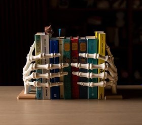 Resim HOUSETREND Dekoratif İskelet El Kitaplık kitap tutucu SAĞ+SOL Çift taraflı kitaplık dekorasyonu hediye sevimi şakacı biblo figür Skeleton Hand Bookstop 
