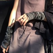 Resim Nefes Alabilir Fileli Dalgalı Eldivenler - Şık Yarım Parmak Punk Tarzı, Kadınlar İçin Esnek Uyum 