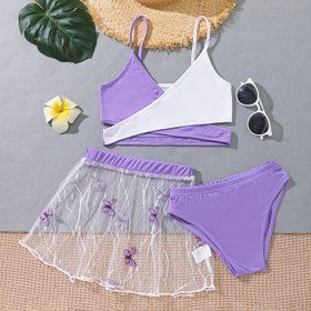 Resim Üç Parça Kız Sevimli Bikini Seti, Çapraz Omuzlar ve Mor Kelebek Baskılı Şeffaf Tül Etek Plaj ve Deniz Kenarı Kıyafeti 