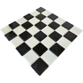 Resim Mutfak Tezgah Arası, Havuz, Banyo, Sauna, Spa, Iç ve Dış Dekorasyonda Tüm Yüzeyler Için, 5X5CM. Beyaz-Siyah Damalı, 31.5X31.5CM. Fileli Cam Mozaik. (10 File Karo = 1 M2 Fiyatıdır ) 