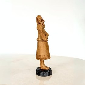 Resim Tell Asmar Tapınak İşçisi Figürü – Geniş Omuzlu Sümer Erkek Heykeli | El Yapımı Mezopotamya Replikası | Ruhani Emek ve Altar Dekoru | ArkeoArt Koleksiyon 