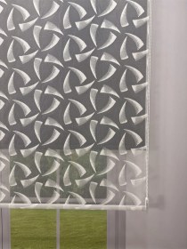 Resim Nova Serisi Üç Yaprak Desenli Çift Mekanizmalı Beyaz Tül Siyah Stor Perde Siyah 