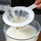 Resim 1 adet Dayanıklı Plastik İnce Örgü Filtresi, 100 Göz, Ergonomik Tutma Sapı ve Askı ile, Temizlemesi Kolay, Çok Fonksiyonlu, Pişirme, Pişirme, Çay ve Soya Sütü için, Apartman Mutfak, Soya Sütü Filtresi 