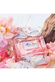 Resim Dior Miss - EDP özünü yansıtan bir iyimserlik 50 ML COSMO 