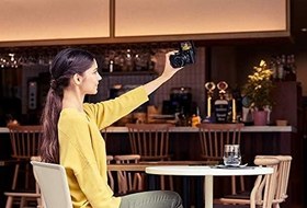 Resim Sony Alpha a6400 APS-C Aynasız Fotoğraf Makinesi , 16-50 mm Power Zoom Lensli Kit (ILCE-6400L) (Sony Eurasia Garantili) 