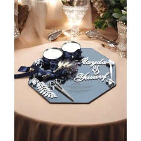 Resim Lacivert Gümüş Söz ve Nişan Tepsisi, Şık ve Özel Tasarım, Hediye Için Ideal. 
