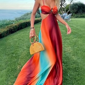 Resim Kemerli Şık Gradyan Renkli Plaj Elbisesi - Kolsuz Askısız Maksi Mayo, Deniz Manzarası, Polyester Kumaş, Yetişkinler İçin Yaz Stili, Plaj Kıyafeti | Gradyan Tasarım | Polyester Elbise 