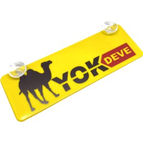 Resim Oto Aksesuarcım Yok Deve Yazılı Sarı Dekor Plaka Vantuzlu Cam Süsü 22x7.5cm 