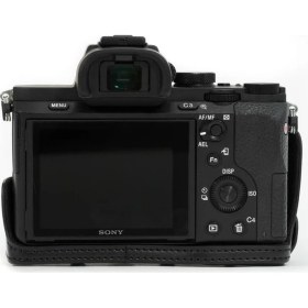 Resim MegaGear Sony Alpha A7S II, A7R II, A7II Suni Deri Kamera Çantası 