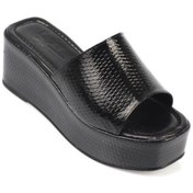 Resim Capone Outfitters Capone Cilt Dolgu Topuklu Tek Bantlı Siyah Kadın Flatform Terlik 