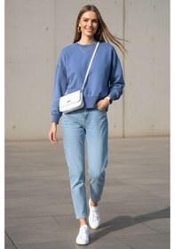 Resim Kadın Mavi Bisiklet Yaka Pamuklu Uzun Kollu Rahat Kesim Sweatshirt - Kadın Sweatshirt Mavi 