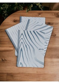 Resim 4 Adet A4 80 Yp. 2 Adet Kareli + 2 Adet Çizgili Telli Defter Beyaz Renk Pp Kapak Beyaz Renk Kağıt Çok Renkli 