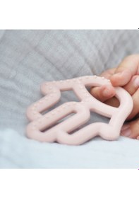 Resim Pembe Annenin Eli Diş Kaşıyıcı Pembe 