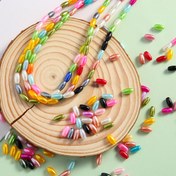 Resim 200 adet / torba 4x8mm Çeşitli Oval Pirinç Boncuklar Akrilik Gökkuşağı Aralayıcı Serbest Boncuklar ve Takı Yapımı için Boncuk Assortment Bilezik, Kolye, Bilezik - Diy Süs Dikiş Malzemeleri 
