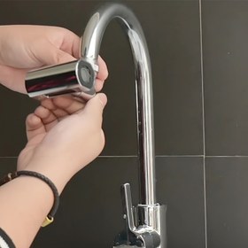 Resim Küçük Yağmur Kapaklı Mutfak Musluğu Uzatma - Sıçrama Önleyici, Ayarlanabilir Püskürtme Nozulu ile Evrensel Bulaşık Hortumu, Plastik Malzeme, Verimli Su Kullanımı için İdeal, Bulaşık Hortumu|Modern Musluk Tasarımı|Ayarlanabilir Püskürtme Nozulu 