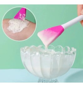 Resim Silikon Yüz Temizleme Fırçası ve Maske Uygulama Spatulası 