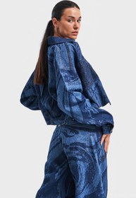 Resim it's basic Kadın Mavi Renk Parlak Taş Detaylı Crop Fit Denim Ceket 