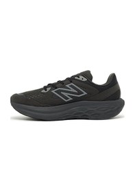 Resim New Balance Utrnab Siyah Modeli Koleksiyonu Erkek Antrenman Ayakkabısı Utrnab Siyah Siyah 