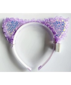 Resim Kenarları Dantelli Mor Pullu Payetli LED Işıklı Kedi Kulak Taç 17X19 cm 