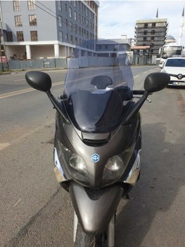 Motocam Piaggio X Evo Siperlik Ön Cam 2009 2015 Model 58cm Açıkfüme Renkli 4mm