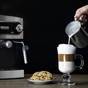 Resim Cumbia Power Espresso 20 Barista Aromax Espresso Makinesi, 2900W, 2 Isıtma Sistemi, 20 Bar Basınç Pompası, Manometre, Çift Çıkışlı Filtre Tutucu ve 2 Filtre (Basic) 