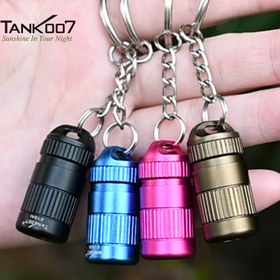Resim 1 Mini Dış Mekan Anahtarlık El Feneri | Çok Renkli, Uzun Ömürlü Pille Çalışan, TANK 007'den Acil Durum Aydınlatma Cihazı 