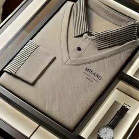 Resim Erkekler İçin İlkbahar/Sonbahar Yeni Düz Renkli Çizgili Gömlek, Katmanlı veya Tek Başına Giyim, Siyah Beyaz Harf Minimalist Tasarım Yaka Gömlek, Hafif Nefes Alabilen Rahat Kumaş, Golf Günleri İçin Temel, Erkeklere Mükemmel Hediye, Golf Gömleği, Erkek Golf Giysisi, T-Shirt, Golf Tişörtü, Erkek Golf Gömleği, Erkek Golf Kıyafeti 