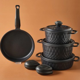 Resim Karaca BioDiamond Döküm 7 Parça Fırın Eldiveni Hediyeli Tencere Seti 