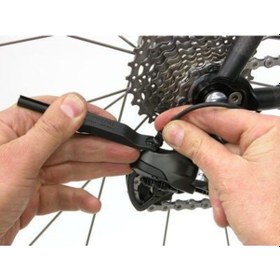 Resim Shimano Tl-ew02 Di2 Kablo Aleti Siyah - Kırmızı 
