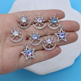 Resim Karışık 8 Adet Göz Kamaştırıcı Beyaz Renk Göz Kamaştırıcı Pembe Renk Göz Kamaştırıcı Mor Renk Yıldız Çiçek Kolye Küçük İşletme Malzemeleri UV Beyaz Altın Gümüş Kaplama Yıldız Cazibesi Takı Yapımı Bilezik Küpe Aksesuarları DIY El Yapımı El Sanatları 